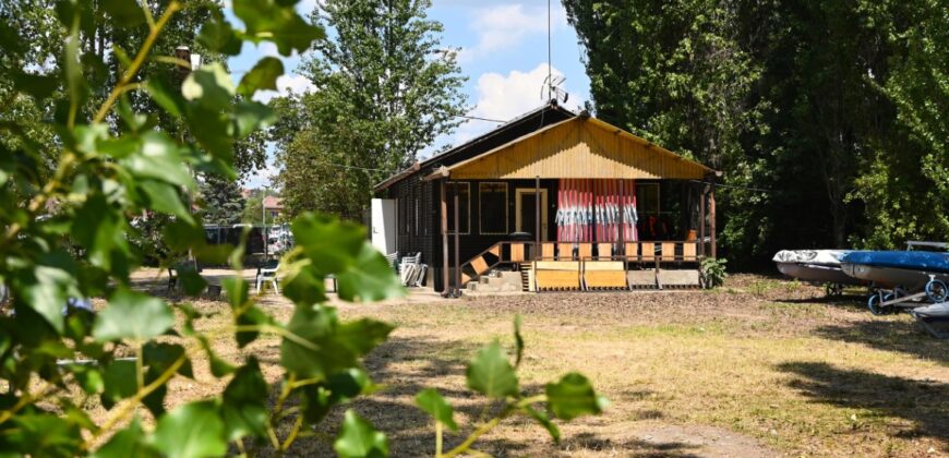 Balaton északi partszakaszán eladó beépíthető terület