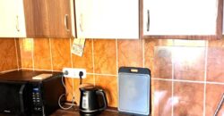 ATTENTION UNIVERSITY STUDENTS OR THOSE LOOKING FOR A FIRST APARTMENT