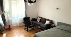 ATTENTION UNIVERSITY STUDENTS OR THOSE LOOKING FOR A FIRST APARTMENT