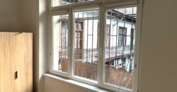 VIII. Karácsony Sándor utca, next to Baross utca 38 sqm big apartment is for sale