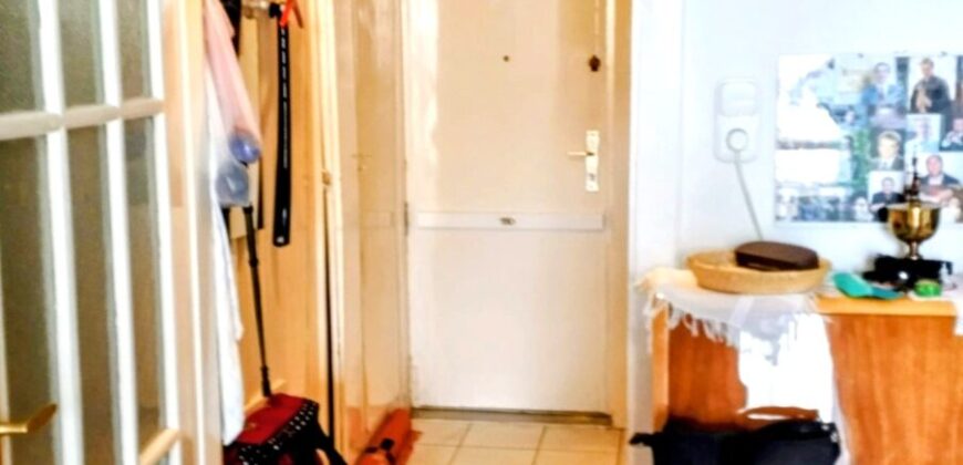 Erdővel határolt csendes környezet, jó levegővel